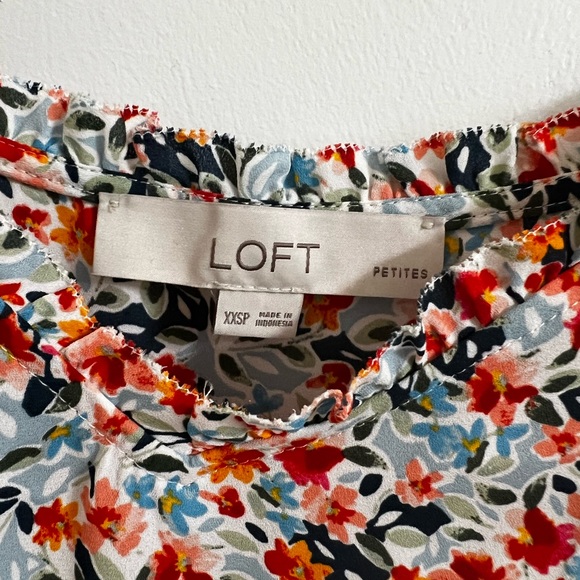 Loft Petite XXS Floral Ruffle Trim Tank Top - Picture 3 of 4
